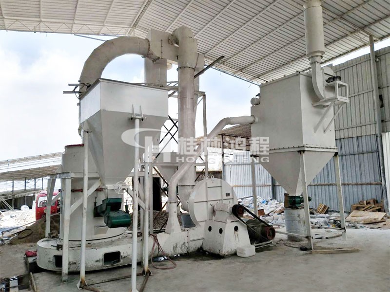 石墨微粉超細磨機,石墨粉體用什么設備可以磨小粒徑 石墨微粉超細磨機,石墨粉體用什么設備可以磨小粒徑